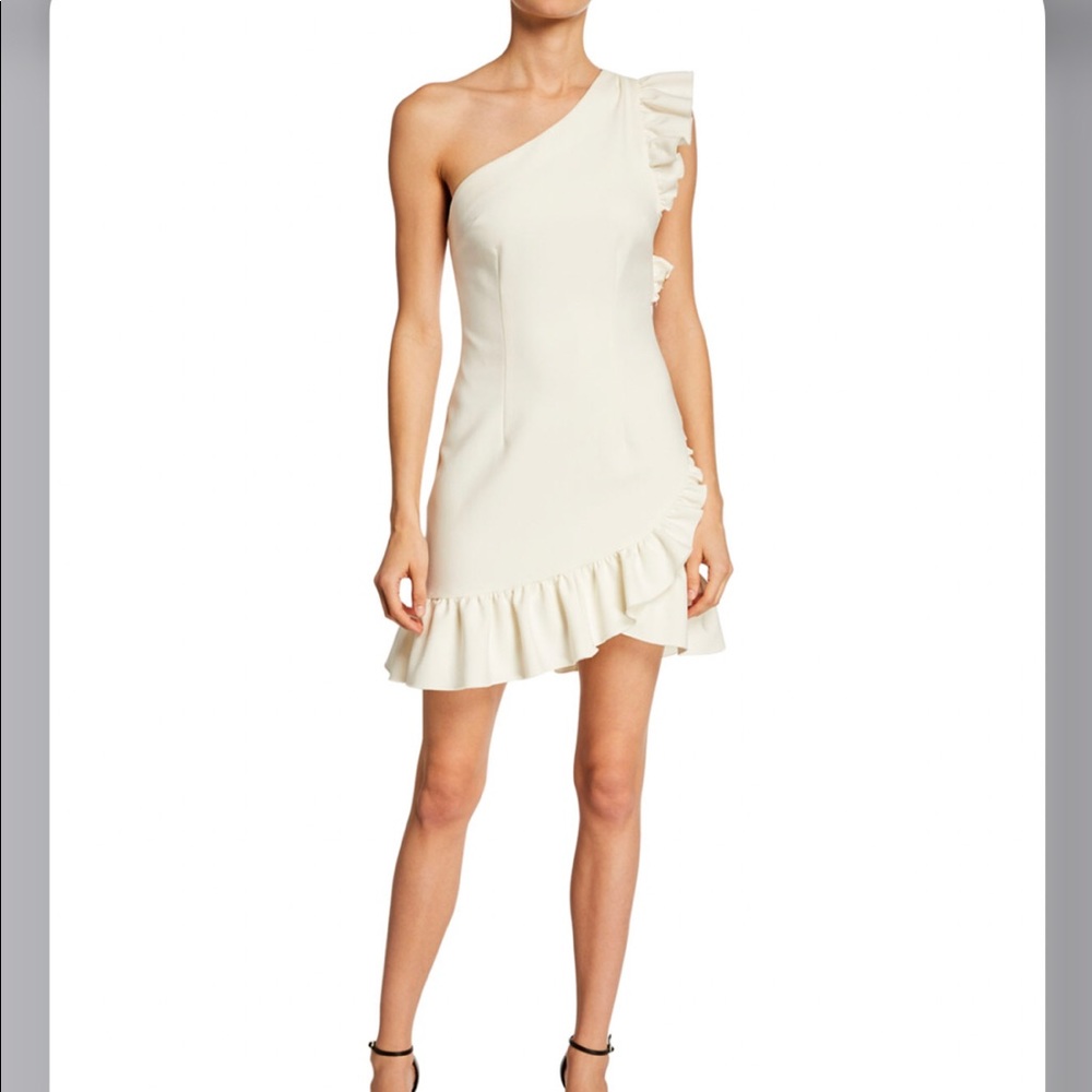 Cinq a sept white dress size 4 great condition